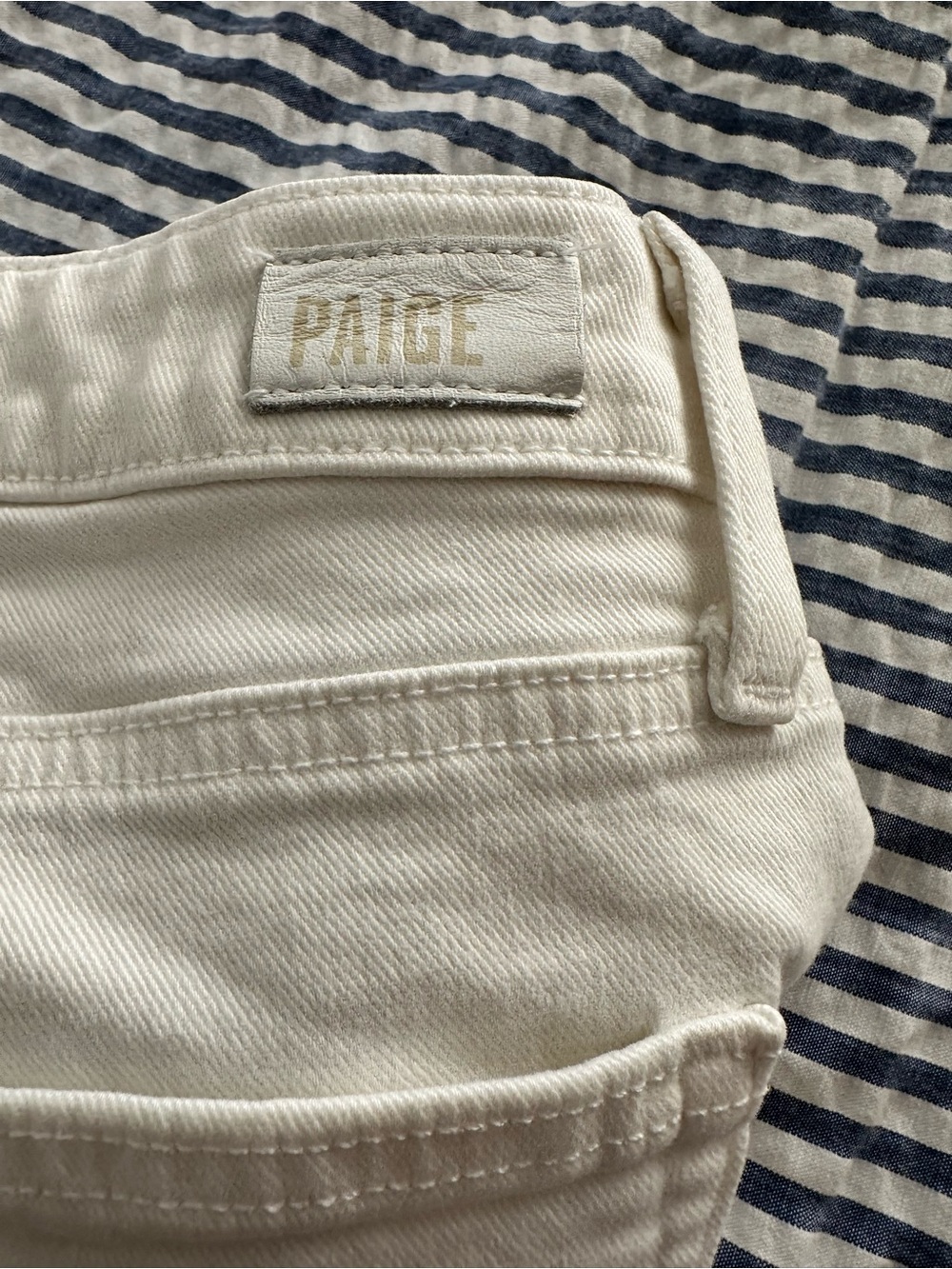 PAIGE White Ankle Jeans